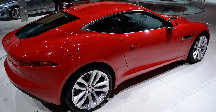 GENEVA 2014: Jaguar F-TYPE Coupe se dezvăluie europenilor