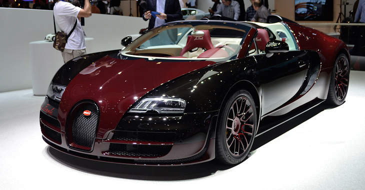 GENEVA 2015 LIVE: Bugatti încheie o eră importantă cu Veyron La Finale!