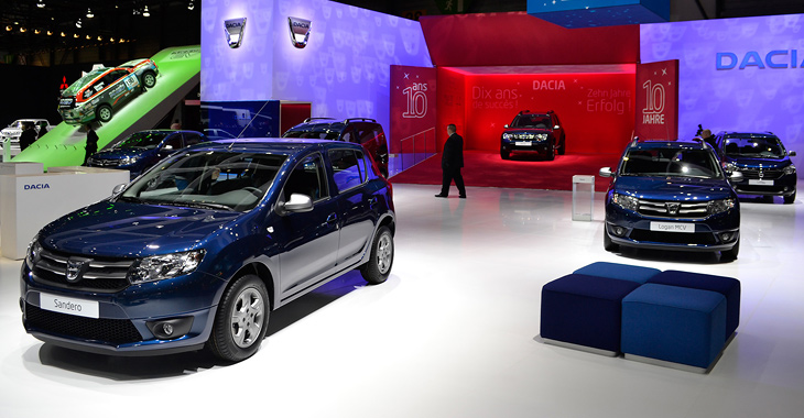 GENEVA 2015 LIVE: Dacia celebrează 10 ani de succes cu o ediţie jubiliară!