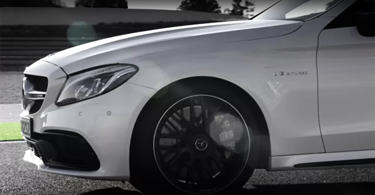 Mercedes-AMG C 63 S Coupe se dezice de camuflare! (Video)