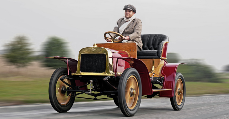 Skoda celebrează 110 ani de la lansarea primului automobil