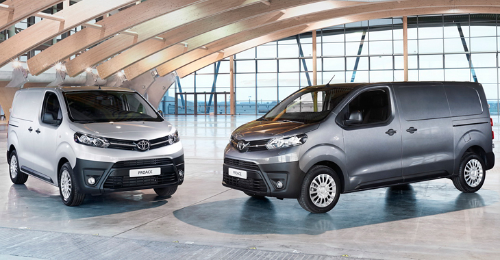 Utilitarele triplete: Peugeot Expert, Citroen Jumpy şi Toyota Proace Van!
