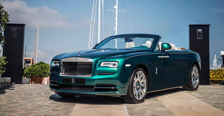 Rolls-Royce ne delectează cu două modele exclusiviste ‘Dusk until Dawn’