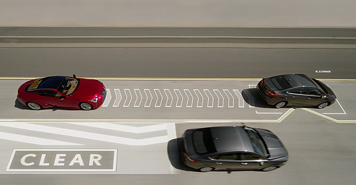 Mașinile Lexus vor putea prelua controlul asupra altor mașini ce le vor sta în cale! (Video)