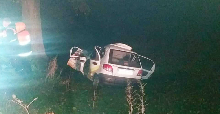 Accident grav la Orhei astă noapte: un Daewoo Matiz s-a făcut praf de un copac, nimeni n-a supravieţuit