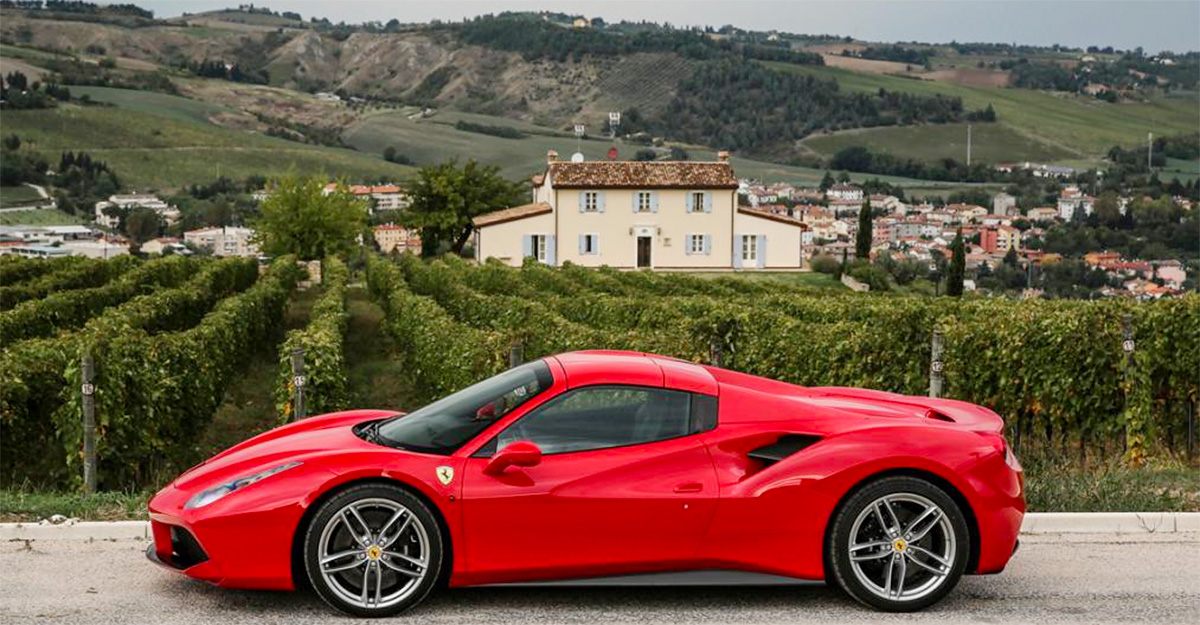 Şeful Ferrari vrea să scoată sunetul din interiorul electromotoarelor, ca să păstreze pasiunea pentru condus la viitoarele sale modele electrice