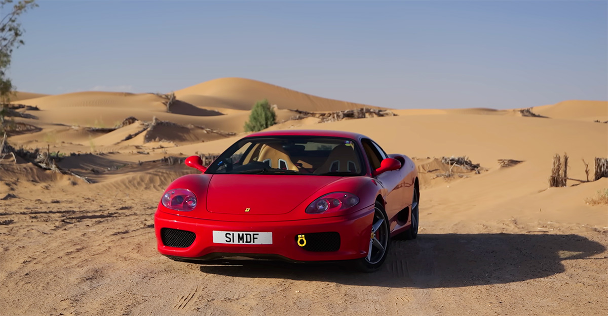 (VIDEO) Un youtuber a ajuns cu propriul Ferrari în deşertul Sahara, într-o călătorie de câţiva mii de kilometri