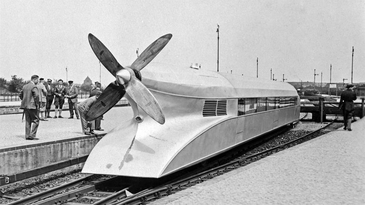 Ingineria bizară a locomotivei cu elice, care a marcat recordul mondial de viteză acum 92 ani