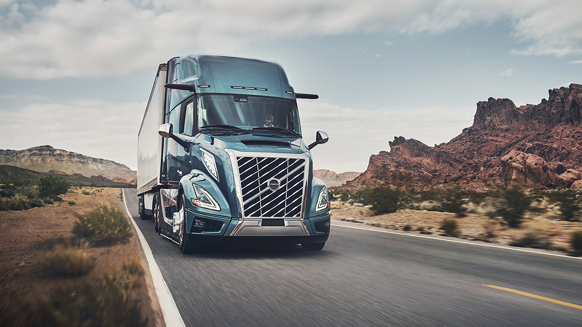 (VIDEO) Volvo a lansat noul camion VNL în America de Nord, care va avea versiuni diesel, electrice şi pe hidrogen