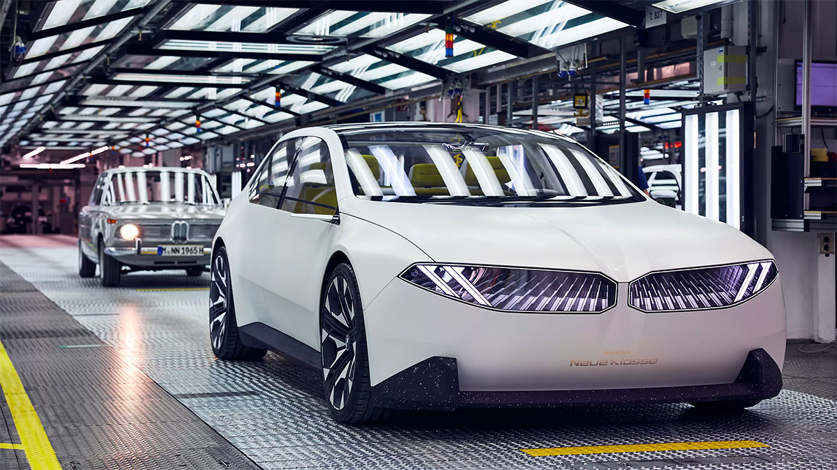 BMW aproape că şi-a dublat vânzările de maşini electrice în 2023, şi a decis că fabrica principală din Munchen va produce doar modele electrice