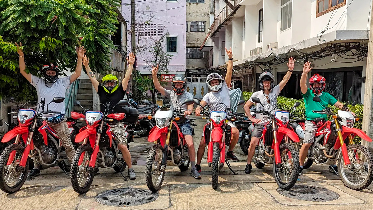 Şase motociclişti din Moldova vor înainta 3.000 km prin nordul neexplorat de turişti al Thailandei
