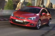 Aproape real: Noul Opel Astra GTC se lansează în iunie