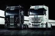 Luxul in lumea camioanelor: Mercedes-Benz Actros in editiile Black Liner si White Liner