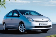 Viitoarea generatie de Toyota Prius va dispune de acoperis cu panou solar