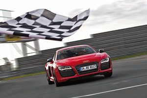 Record pentru Audi: e-tron a trecut Nürburgring-ul în 8:09.09 minute