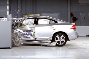 Maşinile pe care le credem sigure au obţinut rezultate jalnice la un nou test de siguranţă al institutului american IIHS