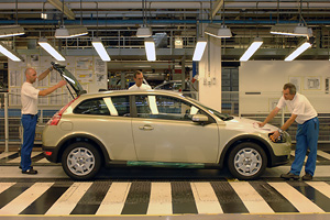 O lovitură după alta pentru Belgia: Volvo anunţă astăzi reducerea producţiei la uzina sa. 300 oameni rămân fără un loc de muncă.