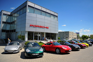 Porsche Club Moldova sărbătoreşte 50 de ani ai legendarului 911