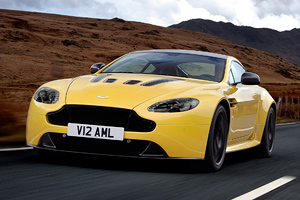 Cel mai rapid Aston Martin - noul V12 Vantage S