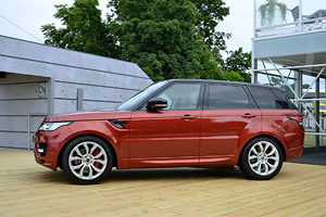 GOODWOOD 2013: Noul Range Rover Sport îşi dezvăluie formele