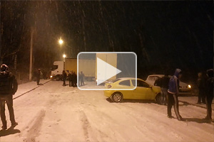 Accident spectaculos, astăzi noapte, pe str. Vadul lui Vodă din Chişinău (VIDEO)