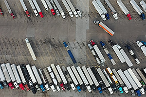 (VIDEO) Cum arată cea mai mare parcare de camioane din lume, situată în Iowa, SUA