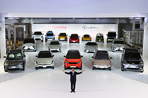 Dacă până de curând Toyota era rezervată faţă de maşinile electrice, acum a anunţat 30 de modele pentru următorii 8 ani