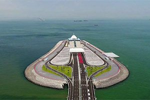China a inaugurat prima autostradă subacvatică cu 6 benzi din lume, construind-o în doar patru ani