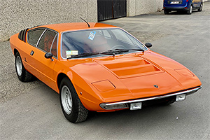 Urraco, primul model Lamborghini cu motor V8, care trebuia să fie cât mai simplu, într-un exemplar scos la vânzare
