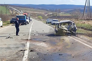 Accident frontal deosebit de grav, între o Dacia şi o Toyota, produs pe traseul M5 Chişinău-Bălţi