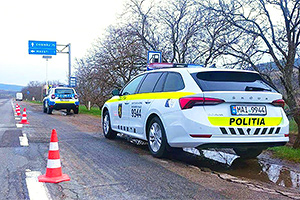 Poliţia din Moldova şi cea din România desfăşoară în premieră filtre comune pe traseul Chişinău-Leuşeni