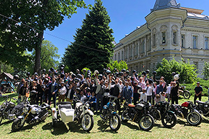 La Chişinău a avut loc DGR 2022, evenimentul dedicat motocicletelor clasice şi stilate