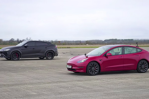 (VIDEO) Duel între un Lamborghini Urus, cu 4.0 V8, şi o Tesla Model 3, electrică