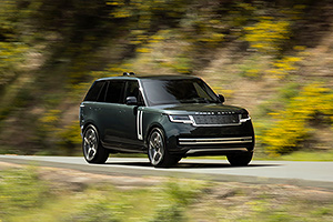 Primul recall pentru noul Range Rover, din cauza unor senzori care pot declanşa airbag-urile fără motiv