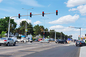 Banda adiţională de virare de pe Calea Orheiului din Chişinău a fost dată în exploatare, cu semafoare care pot induce în eroare