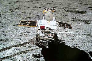 Ingineria curioasă a vehiculului chinezesc Yutu-2 pentru explorarea Lunii, care a parcurs 1 km în 3 ani