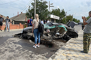 Accident grav astă seară la Durleşti, Chişinău, între un Mercedes C-Class şi un camion Volvo înmatriculat în România