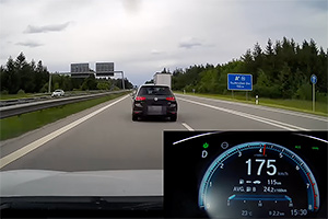(VIDEO) Cum arată o frânare de urgenţă pe o autostradă din Germania, de la 208 km/h