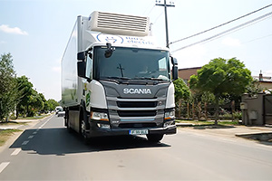 Scania anunţă punerea în operare a primului camion electric din România, care va livra produse alimentare