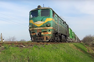 Ingineria neştiută a celei mai vechi locomotive din Moldova, cu motor diesel în 2 timpi, care a parcurs 4,7 milioane km şi încă mai merge pe căile ferate ale ţării