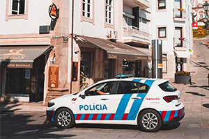 Un şofer din Spania şi-a făcut carieră din a pleda vinovat de încălcări rutiere în locul altor şoferi