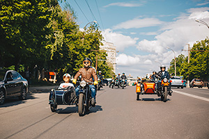 Motocicletele cu ataş şi proprietarii lor sunt aşteptaţi duminică la un eveniment din Chişinău, dedicat acestora