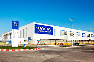 Marca Dacia şi fabricile sale din România şi Maroc ar putea ajunge să fie deţinute de chinezii de la Geely