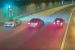 Un Mercedes AMG a fost confiscat definitiv în Germania, pentru că participase la o întrecere între 3 maşini într-un tunel de autostradă