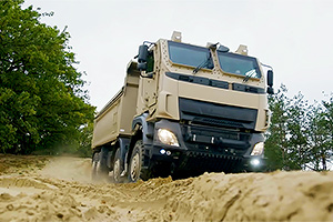 (VIDEO) Cum arată primele camioane militare DAF, construite pe şasiuri Tatra, livrate armatei belgiene