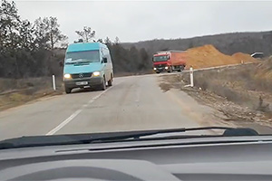 (VIDEO) Cum arată traseul R34 din Moldova între Cantemir şi Leova, aflat în reparaţie, pe viu, cu impresii de la localnici