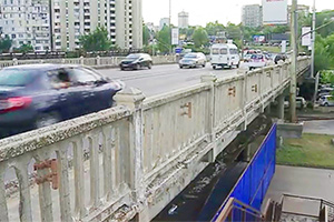 Poliţia recomandă să se ocolească centrul Chişinăului, podul de la strada Ismail va fi închis în totalitate timp de 6 ore azi