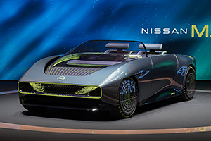(VIDEO) Nissan a dezvăluit un roadster conceptual, care arată că şi maşinile electrice pot fi desenate cu inspiraţie şi pasiune
