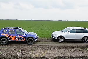 (VIDEO) Dacia Duster 1,5 dCi, pusă la încercare alături de VW Touareg şi Range Rover Sport pe dealurile din România
