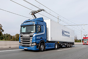 (VIDEO) Acum 11 ani, Siemens avea ideea camioanelor electrice cu pantograf, în locul celor cu baterii